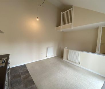 1 bedroom semi-detached house to rent - Photo 1