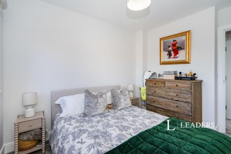 3 bedroom detached house to rent - Photo 4