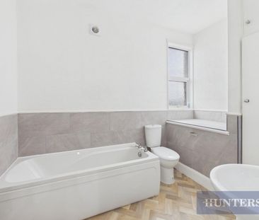 3 bedroom Flat To Let Total Size: 1335 SQ FT - Photo 5