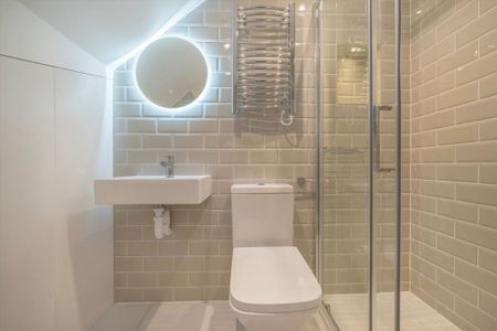 2 bedroom maisonette to rent - Photo 5