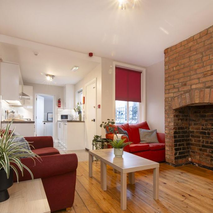 3 bedroom terraced house to rent - Photo 1