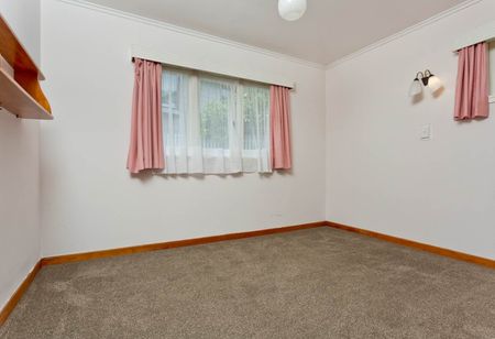 Chatswood - 5 Bedroom Family Home - Photo 5