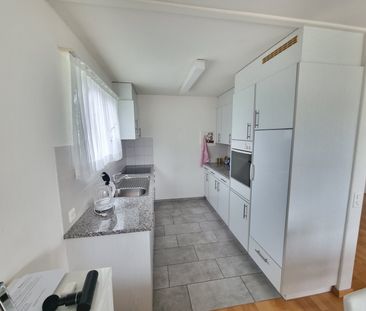 Grand et lumineux appartement de 4.5 pièces - Central et pourtant à... - Photo 4