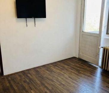 Inchiriere apartament 3 camere - Fotografie 2