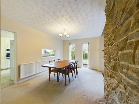 3 bedroom detached house to rent - Photo 4