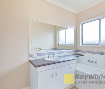 3 Caz Court, Upper Coomera QLD 4209 - House For Rent - $780 | Domain - Photo 3