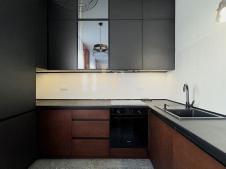 Klimatyczne mieszkanie przy placu Unii Lubelskiej - Photo 5