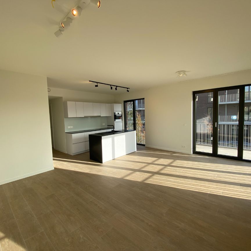 Nieuwbouw appartement met 2 slaapkamers en terras - Photo 1