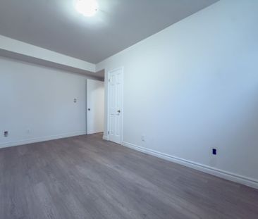 For Lease - 343 Bronte Road, Oakville, Ontario - Photo 2