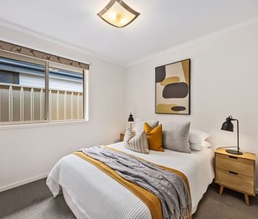 Modern 3-Bedroom Home in Quiet Smithfield Circuit - Photo 6