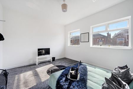 1 bedroom in a house share to rent - Photo 5