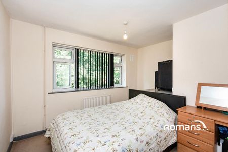 2 bedroom maisonette to rent - Photo 3