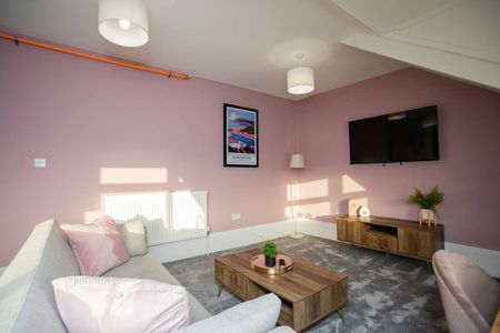 North Parade - Photo 5