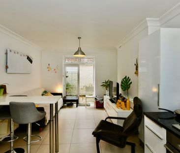 2 Bed Flat, Cranleigh House, NW1 - Photo 1