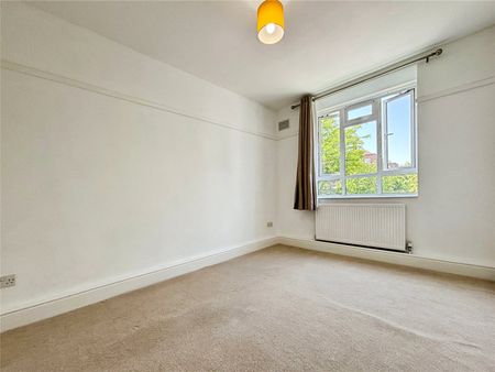 White City Estate, London, W12 7PU - Photo 3