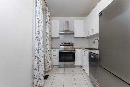 For Lease - 105 Sunnyside Ave Avenue Unit# Main, Toronto, Ontario - Photo 2