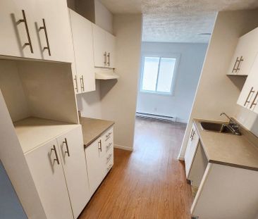 GRAND 4 1/2 | FLEURIMONT |5 ÉLECTROS - Photo 1