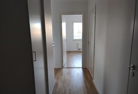 Stridsvagnsvägen 34U - Foto 2