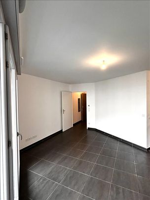 1 pièce - 32,94 m² - 1er étage - Colocation non autorisée - Photo 1