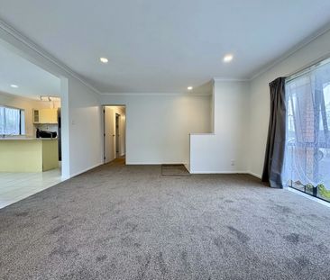 4 Sandwick Drive, Weymouth, Auckland - Photo 3