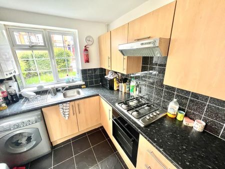 Goldswong Terrace, Nottingham - Photo 4
