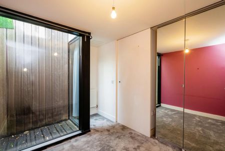 2 bedroom terraced house to rent - Photo 4