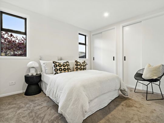 BRAND-NEW EXECUTIVE TOWNHOUSE FOR RENT - Photo 1
