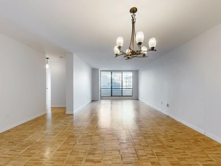 For Lease - 22 Shallmar Boulevard Unit# 401, Toronto, Ontario - Photo 4