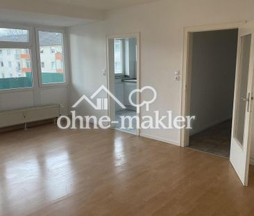 Helle 2-Zimmer-Wohnung mit ca. 65 m², überdachtem Balkon und Einbau... - Photo 1