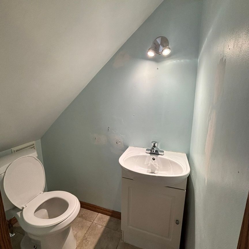 For Lease - 1381 Hwy 8 N/A Unit# 5, Cambridge, Ontario - Photo 1