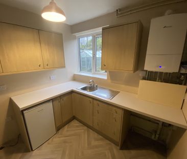 Corndon Close, Kidderminster - Photo 1