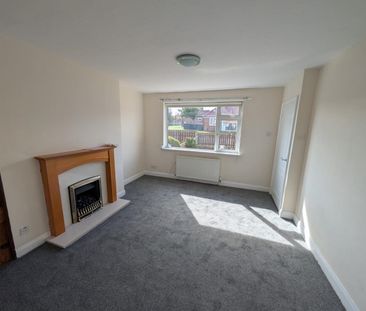 2 bedroom House To Let Total Size: 689 SQ FT - Photo 2