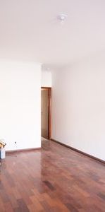 Casa para alugar com 107m², 4 quartos e 1 vaga - Foto 1