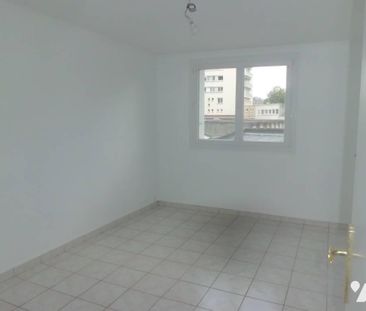 F4 CENTRE VILLE - Photo 2