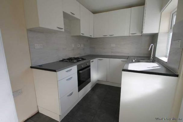 2 bedroom property to rent in Kettering - Photo 1