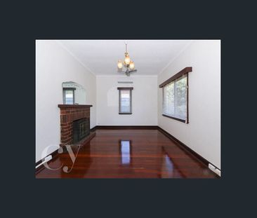 15 Yalgoo Avenue, White Gum Valley, WA 6162 - Photo 1