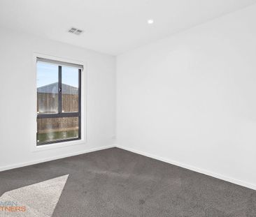 Great Location. - Photo 2