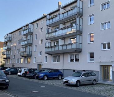 3-Zimmerwohnung mit Balkon in Burg - Photo 1