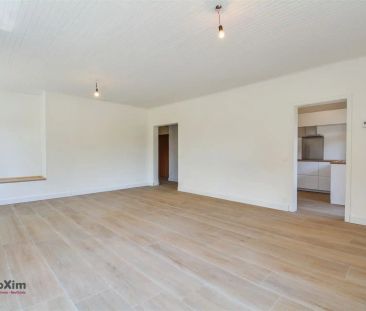 Ruim appartement met 2 slaapkamers gelegen aan de vaart - Foto 3