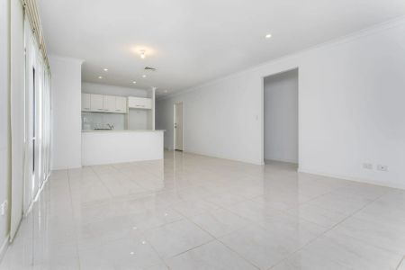 Modern, Low-Maintenance Living in a Prime North Lakes Location - Photo 2