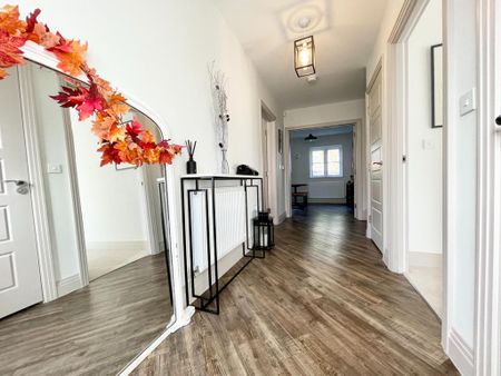 4 bedroom detached house to rent - Photo 4