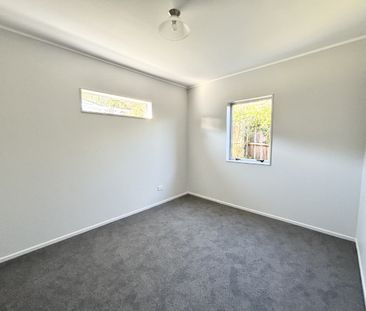 15B Cypress Drive, Maungaraki - Photo 5