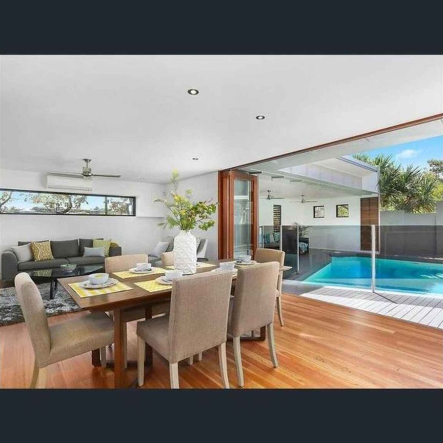 UNDER CONTRACT - Stylish and spacious living at Sunrise Beach - Photo 1