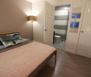 1 bedroom house of multiple occupation to rent - Photo 5