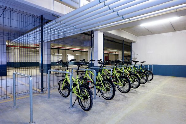 Direct from the owner - 2 bedroom apartment - Photo 1