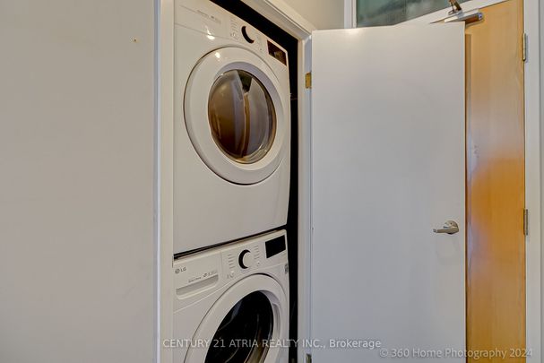 For Lease - 383 Adelaide Street Unit# 313, Toronto, Ontario - Photo 1