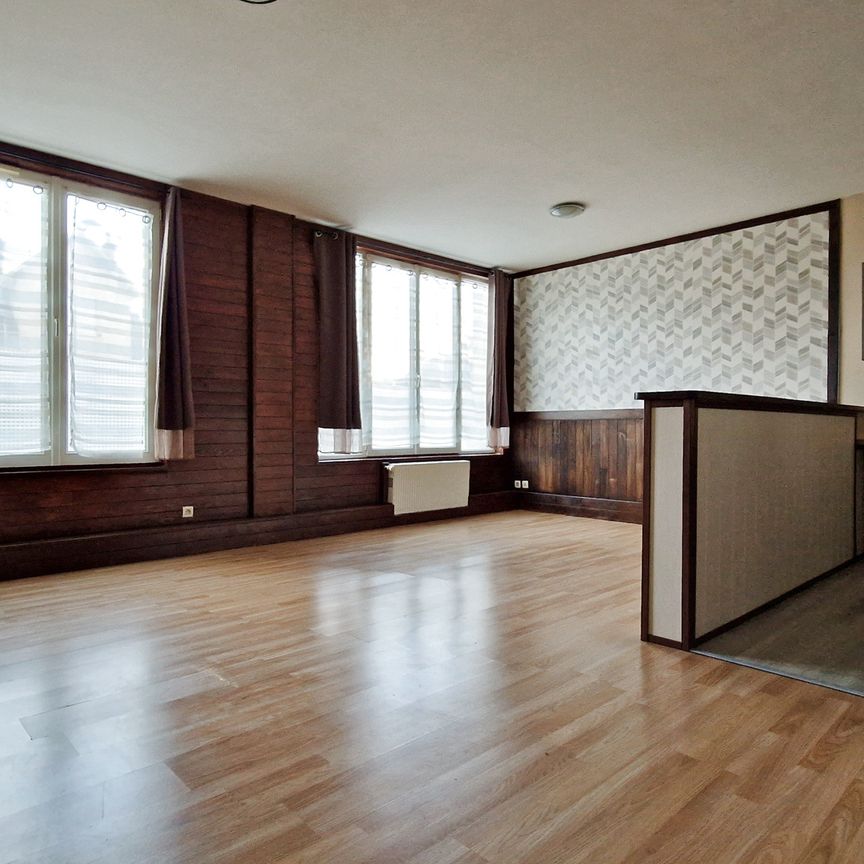 Location Appartement 2 pièces 53m² BARENTIN 76360 - Photo 1