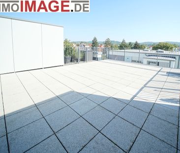 Riesige Dachterrasse mit moderner 2-Zimmerwohnung und Garagenplatz - Photo 4