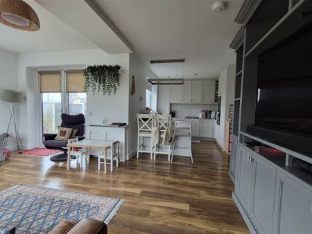 20 The Green, Castle Farm, Naas, County Kildare - Photo 3