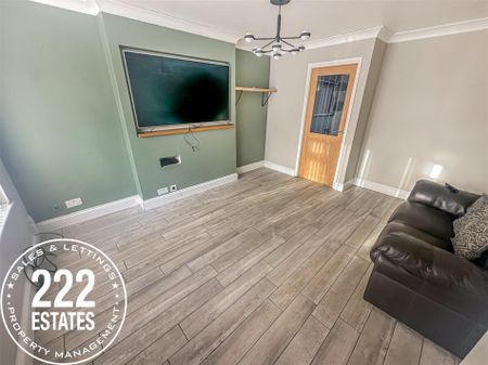 Havisham Close Birchwood - Birchwood Warrington - WA3 - Photo 2